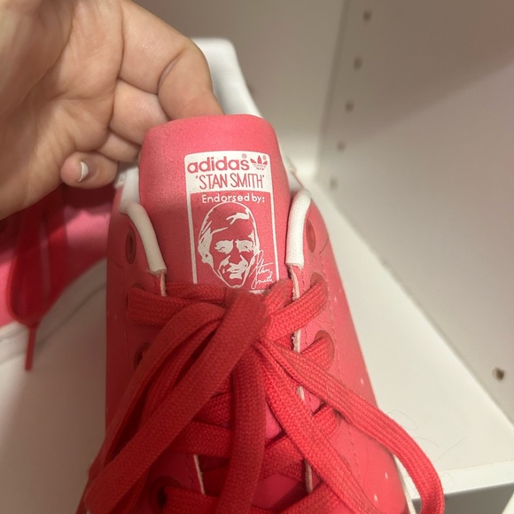 Stan smith size 9 in red - Picture 3 of 4
